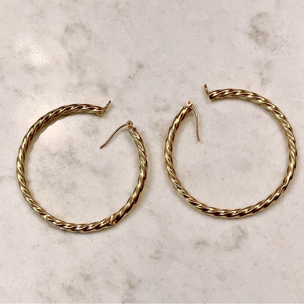 14K Yellow Gold Hoop Earrings
